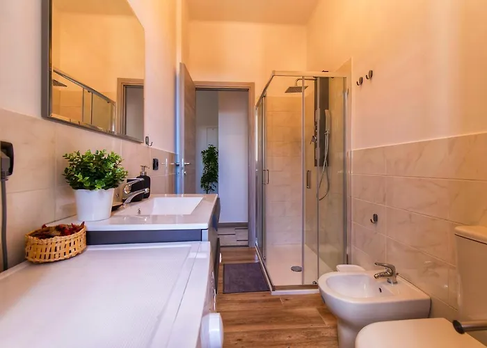 Bright & Lovely Flat M1 Carducci Molinette 250m Apartament