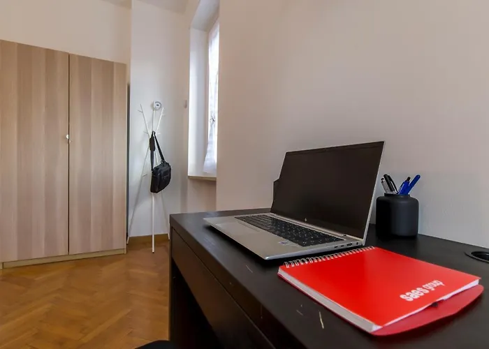 Bright & Lovely Flat M1 Carducci Molinette 250m Apartament *