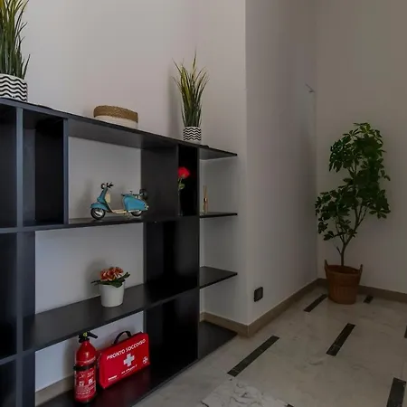 Lejlighed Bright & Lovely Flat M1 Carducci Molinette 250m